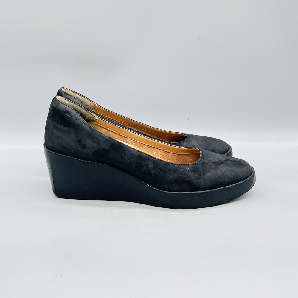 Vionic Shoes Womens 8 Black Suede Sereno Wedge Heel Pumps Round Toe Comfort